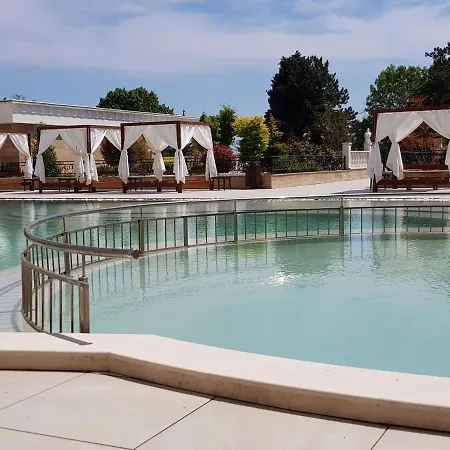 Apartment Valencia Gardens: Luxury Beachfront *