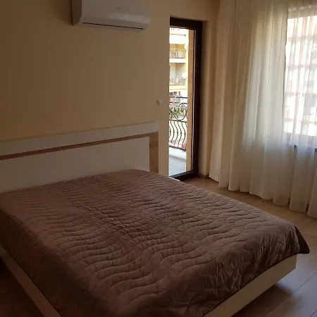 Apartment Valencia Gardens: Luxury Beachfront *